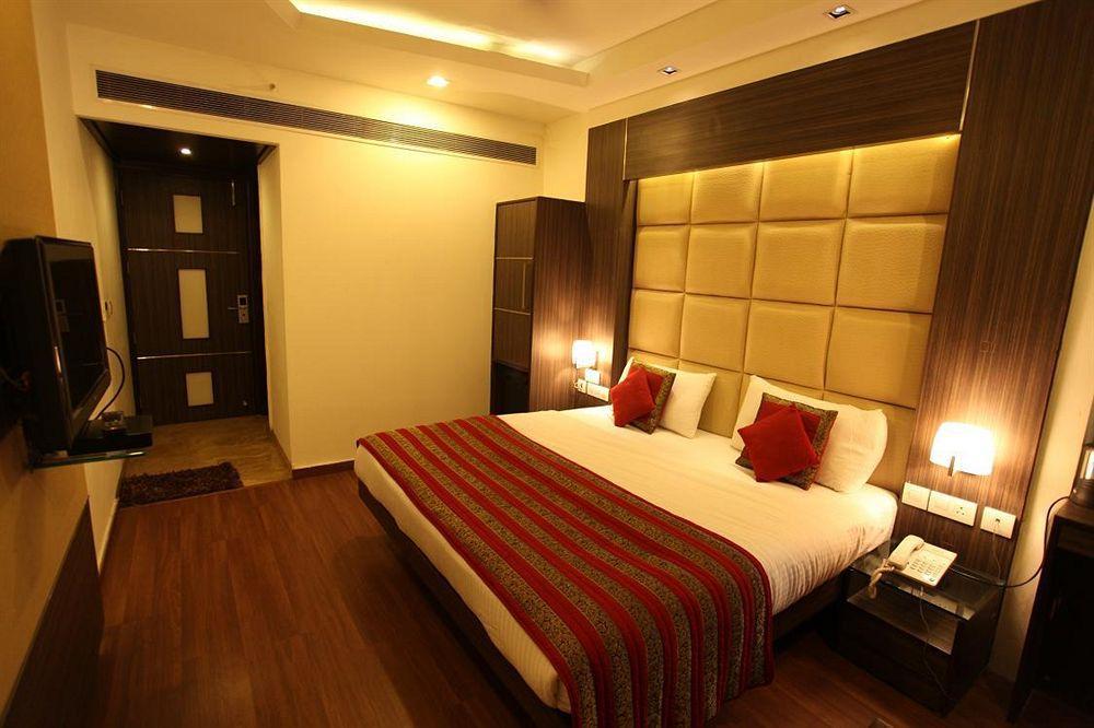 The Prime Balaji Deluxe At New Delhi Railway Station - Free Airport Pickup Hotel Eksteriør billede