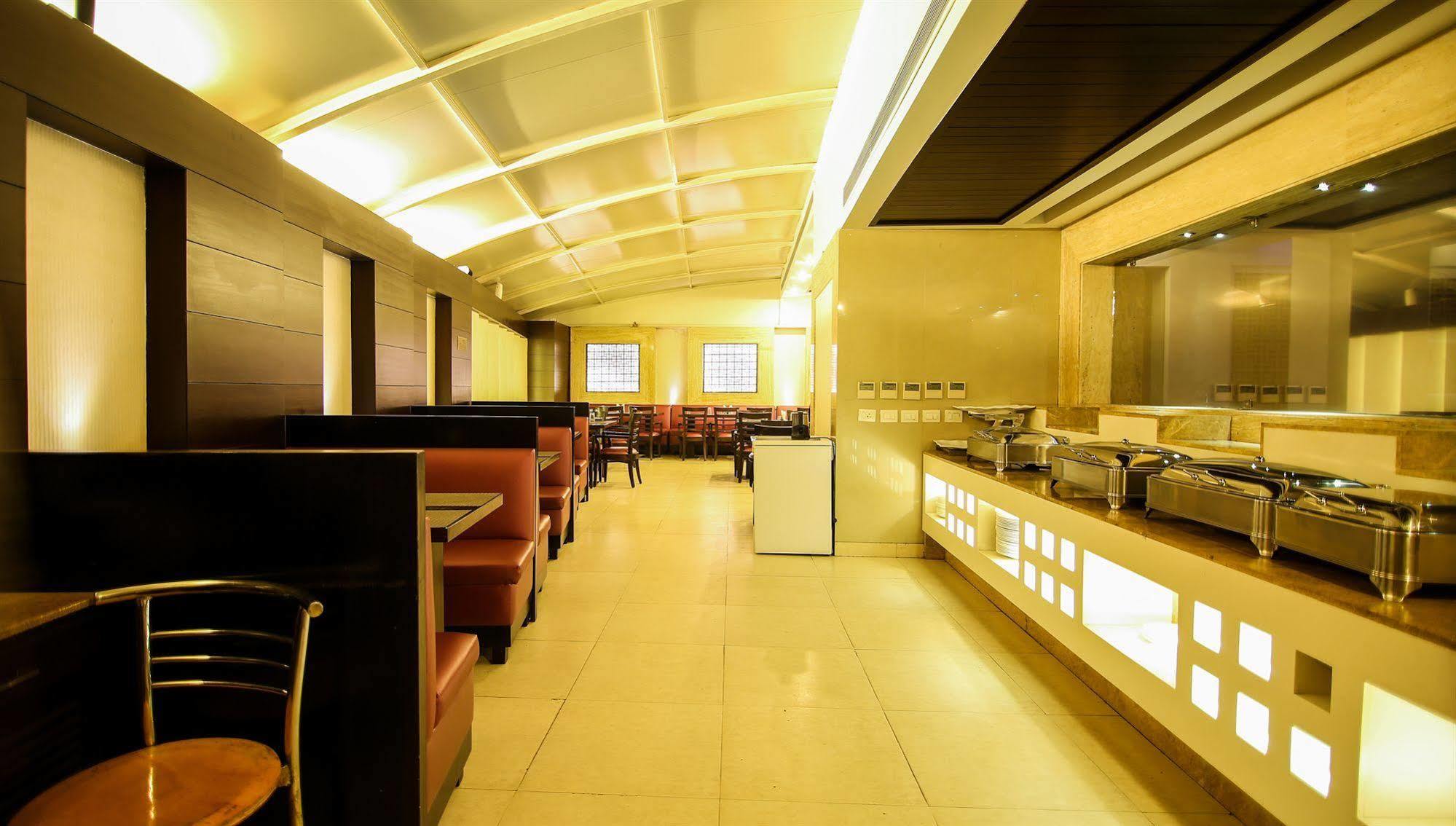 The Prime Balaji Deluxe At New Delhi Railway Station - Free Airport Pickup Hotel Eksteriør billede