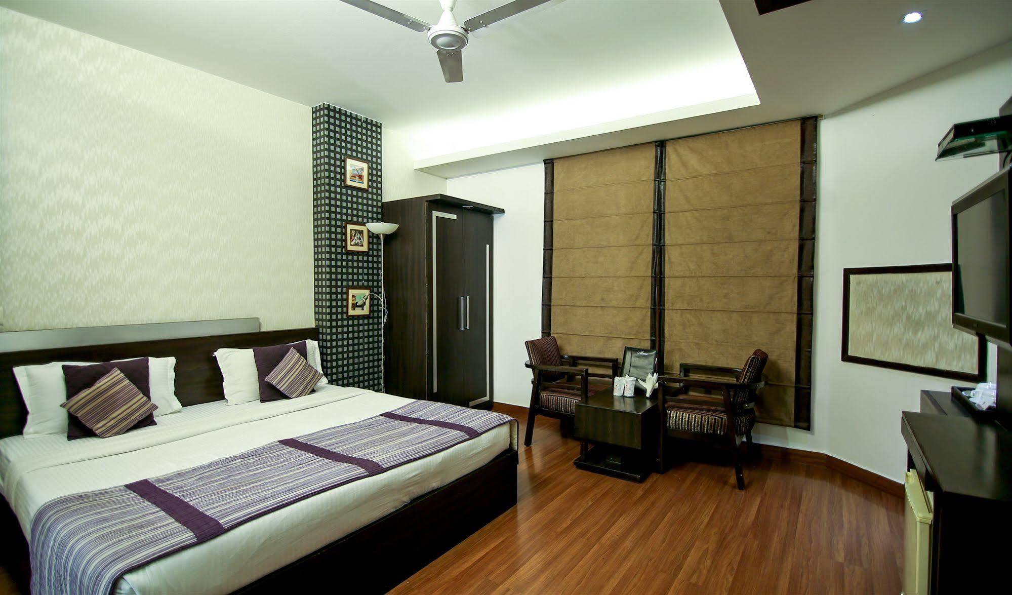 The Prime Balaji Deluxe At New Delhi Railway Station - Free Airport Pickup Hotel Eksteriør billede