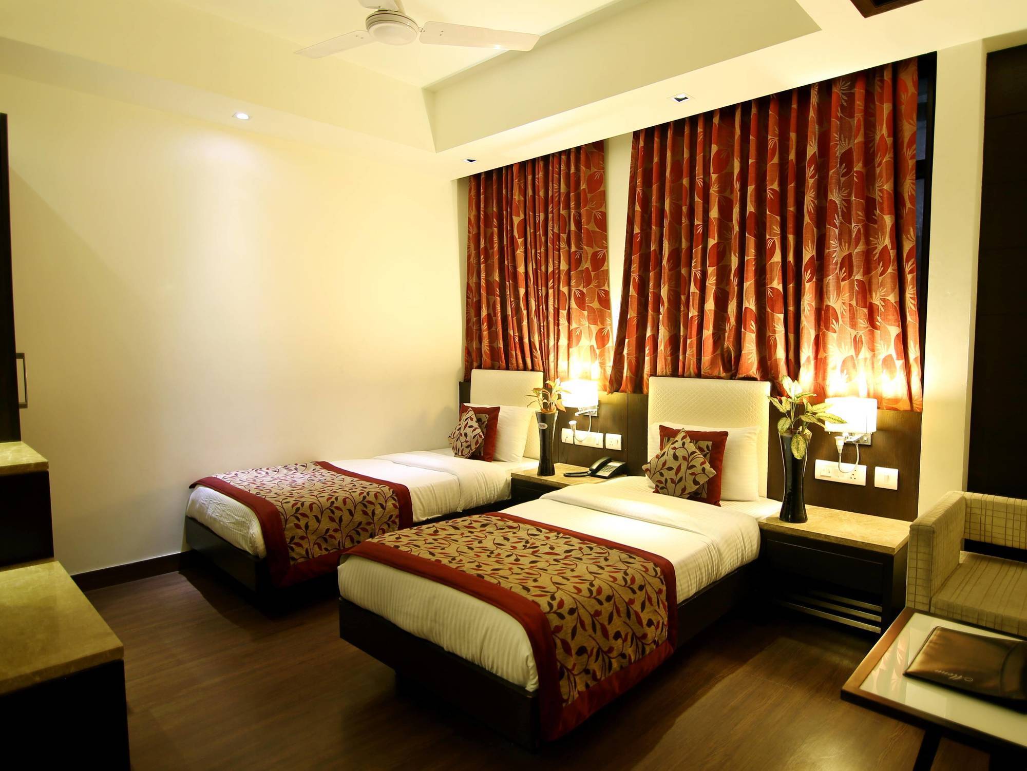The Prime Balaji Deluxe At New Delhi Railway Station - Free Airport Pickup Hotel Eksteriør billede