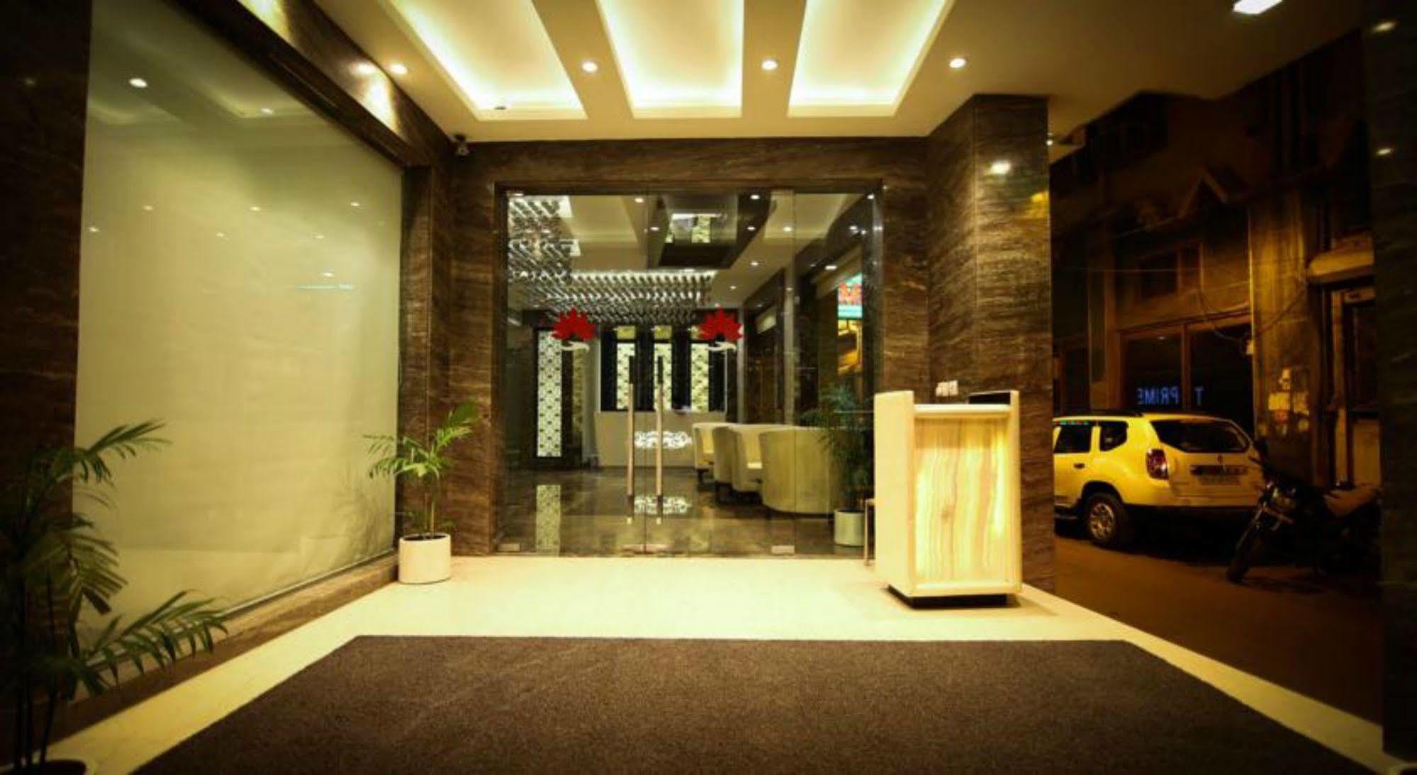 The Prime Balaji Deluxe At New Delhi Railway Station - Free Airport Pickup Hotel Eksteriør billede